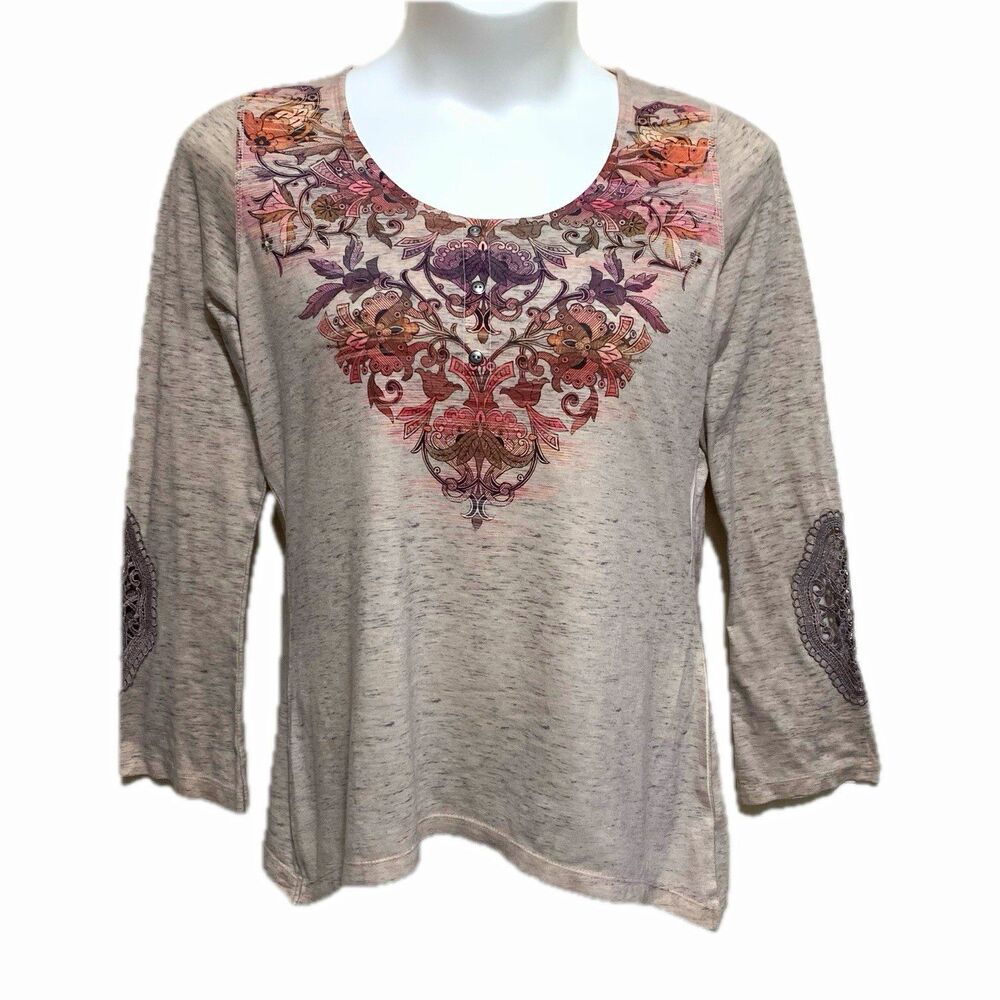 Live And Let Live Top Womens Size XL Beige Floral Scoop Neck Long Sleeve Crochet